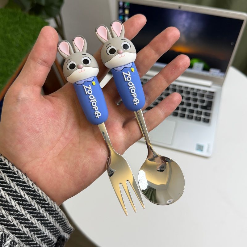 Zootopia Cartoon Spoon Fork Se - Kitchen Appliances Combo avaliação e preço